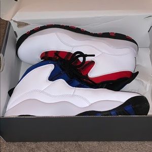 Jordan 10’s (size 7 boys) worn twice!